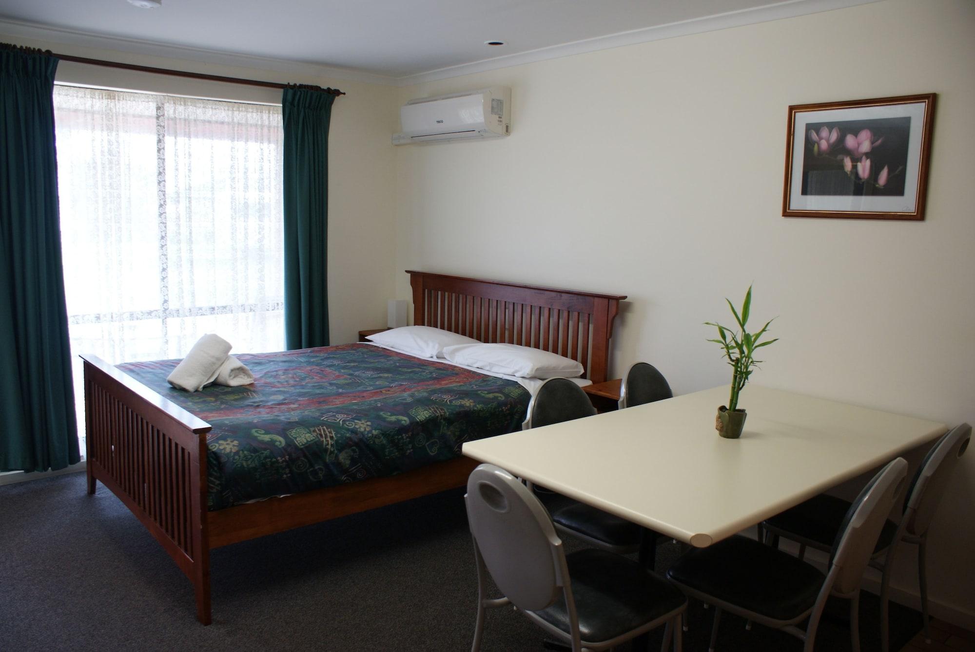 Warrnambool Motel And Holiday Park Exteriör bild